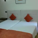 Sol Hotel 3*