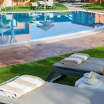 Sol Hotel 3*