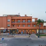 מלון Sol 3*