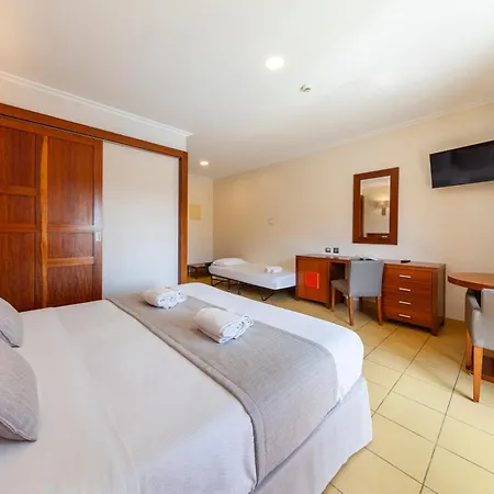 Sol Hotel